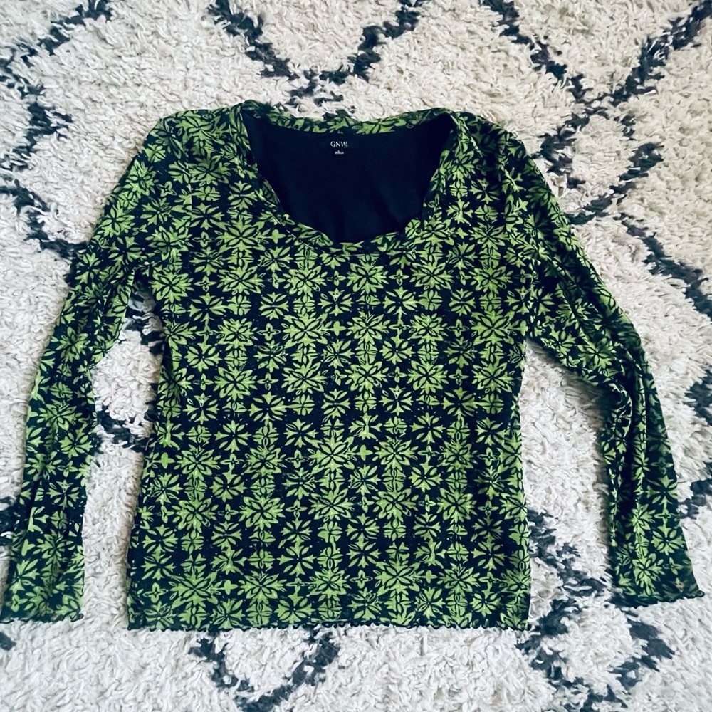 90s Green and Black Top
